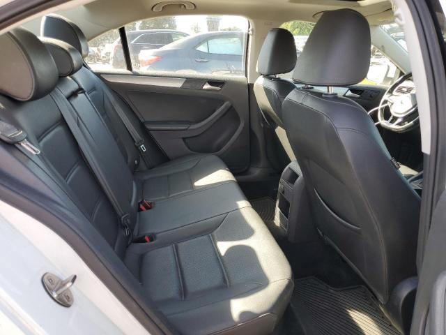 3VWDB7AJ2HM395266 Volkswagen JETTA SE