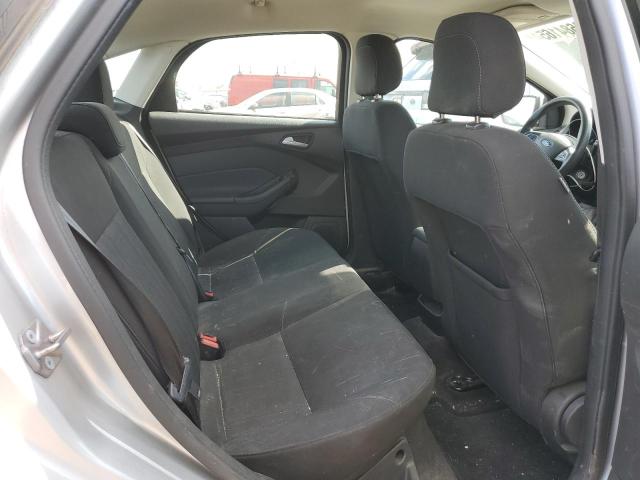 1FADP3F21JL268410 Ford FOCUS SE