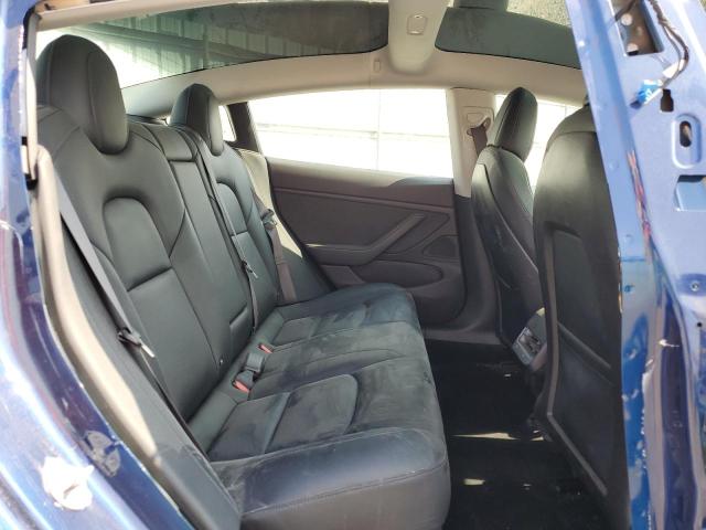 5YJ3E1EA8JF077997 Tesla MODEL 3
