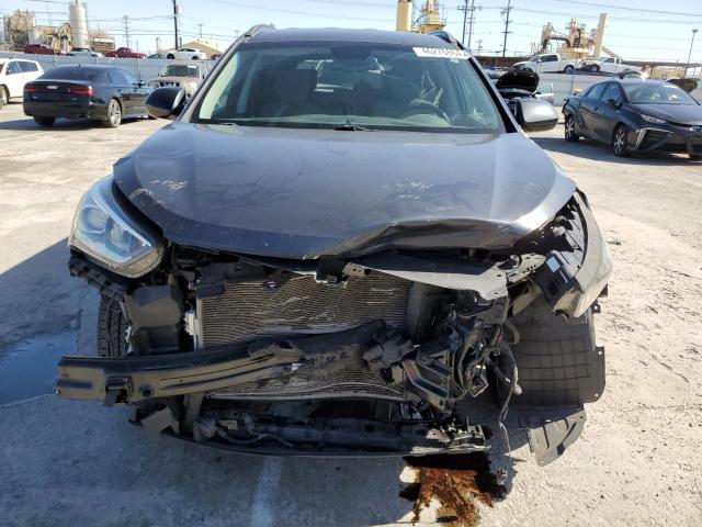 KM8SMDHFXHU187843 Hyundai Santa Fe Se