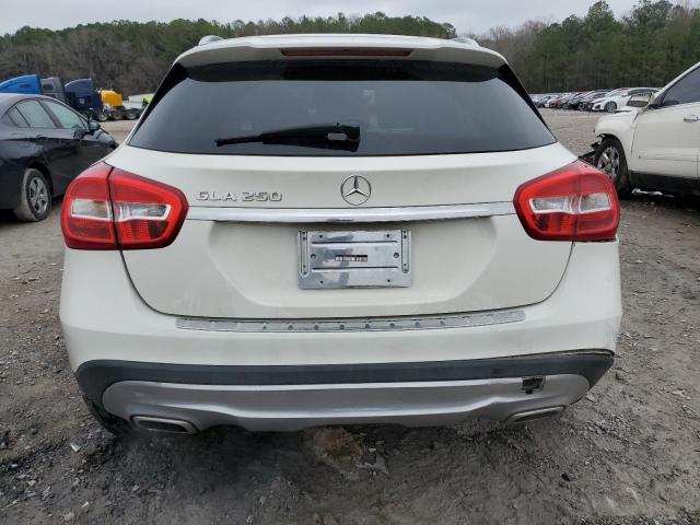 WDCTG4EB4HJ318620 Mercedes-Benz GLA 250