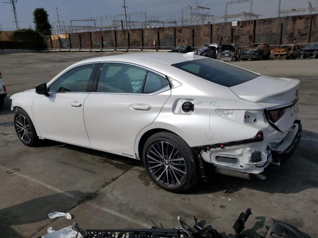 58ADA1C1XNU014498 Lexus Es 300h Base
