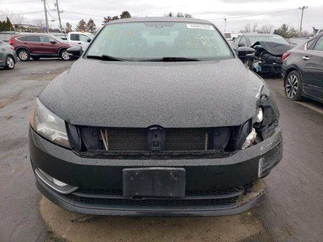 1VWAT7A39FC100812 Volkswagen PASSAT S