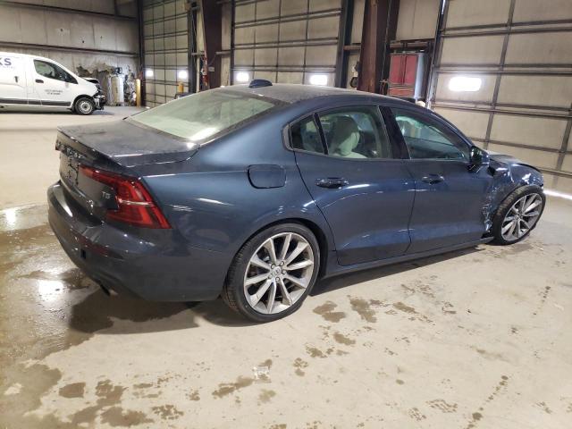 7JR102FK3KG012342 Volvo S60 T5 Momentum