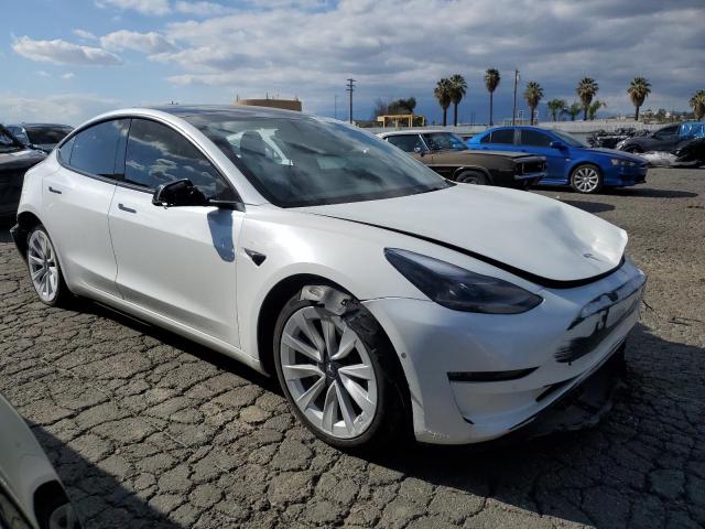 5YJ3E1EBXNF129967 Tesla MODEL 3