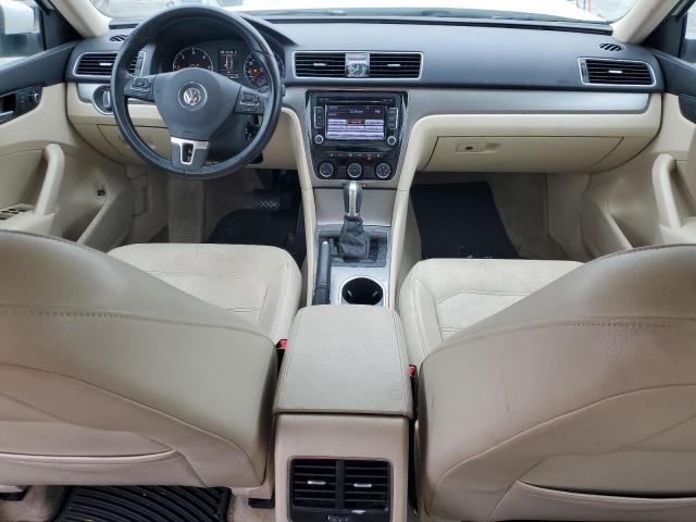 1VWBV7A36FC085328 Volkswagen PASSAT SE