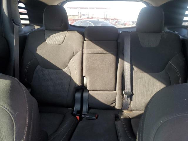 1C4PJMCS3GW102996 Jeep Cherokee Latitude