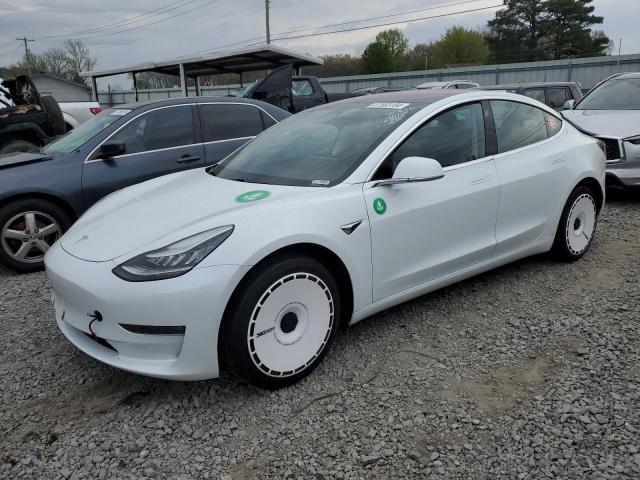 Auction sale of the 2018 Tesla Model 3, vin: 5YJ3E1EBXJF093899, lot number: 47563194