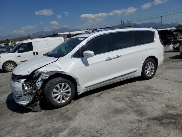 Продажа на аукционе авто 2018 Chrysler Pacifica Touring L Plus, vin: 2C4RC1EG9JR350745, номер лота: 47603744