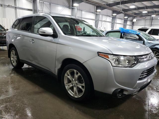 JA4AZ3A39EZ009023 Mitsubishi Outlander Se