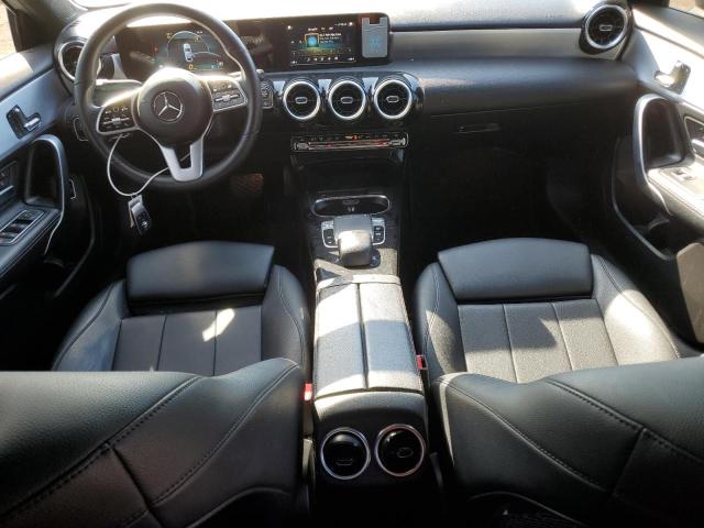 WDD3G4EB5KW024729 Mercedes-Benz A 220