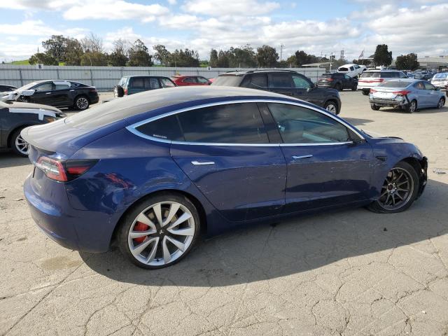 5YJ3E1EB3KF393592 Tesla MODEL 3