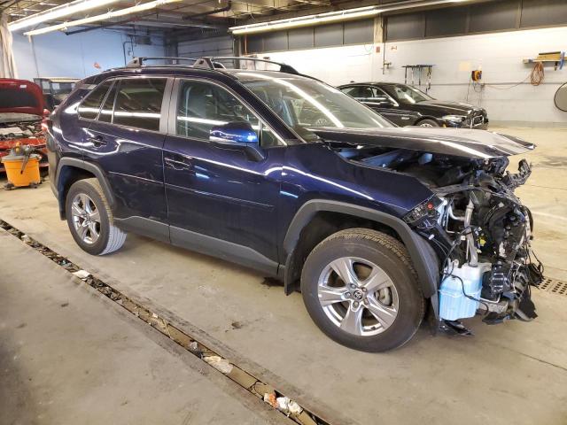 2T3P1RFVXNW305303 Toyota Rav4 Xle