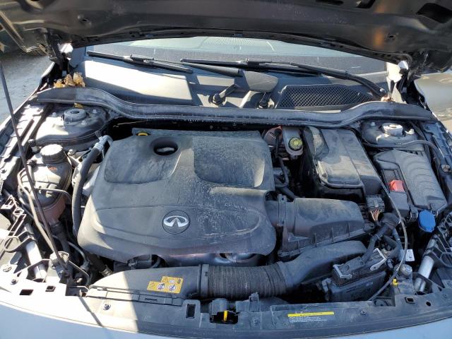 SJKCH5CR6JA058040 Infiniti QX30 BASE