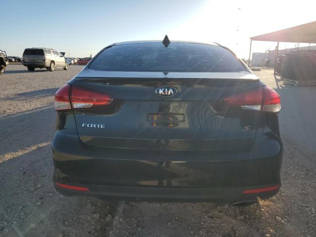 3KPFL4A73JE240558 KIA FORTE LX