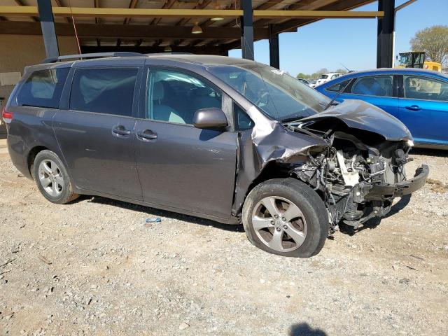 5TDKK3DC0ES458005 Toyota SIENNA LE