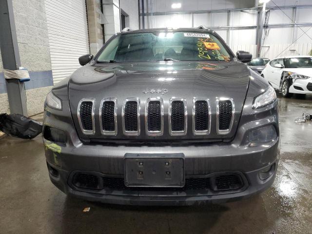 1C4PJMCS2GW112855 Jeep Cherokee Latitude