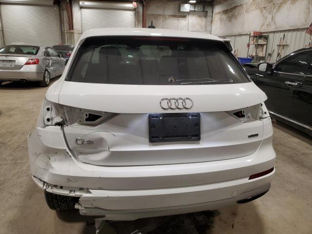 WA1AUCF32M1097448 Audi Q3 Premium 40