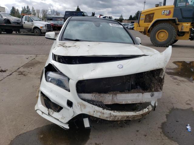 WDDSJ4GB5GN390133 Mercedes-Benz CLA-Class