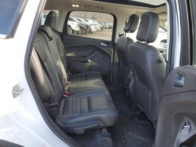1FMCU9HD6KUA90937 Ford ESCAPE SEL