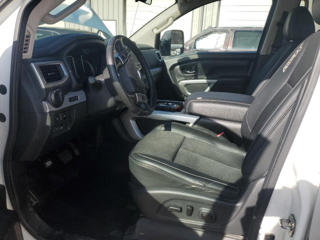 1N6BA1F49KN508945 Nissan Titan Xd Sl