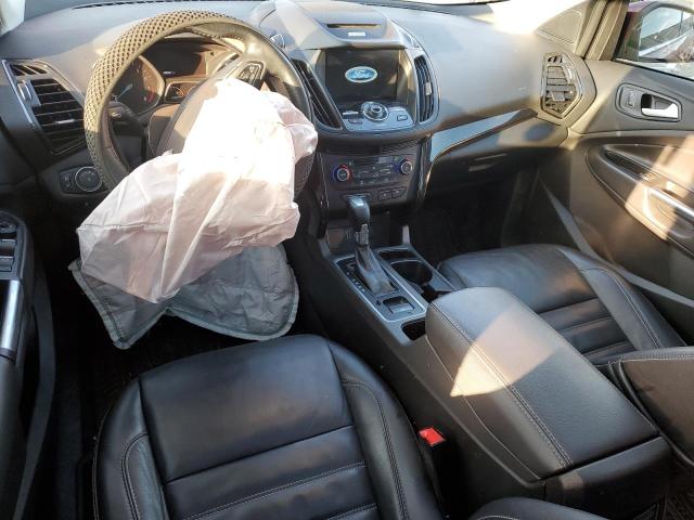 1FMCU9J97HUE30529 Ford Escape Titanium
