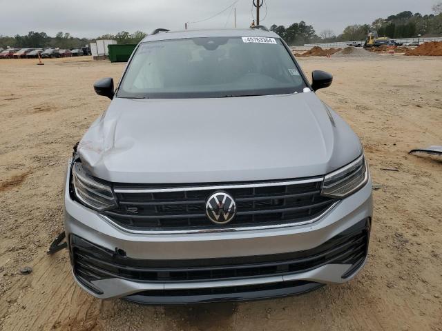 3VVCB7AX4PM036956 Volkswagen Tiguan Se R-line Black