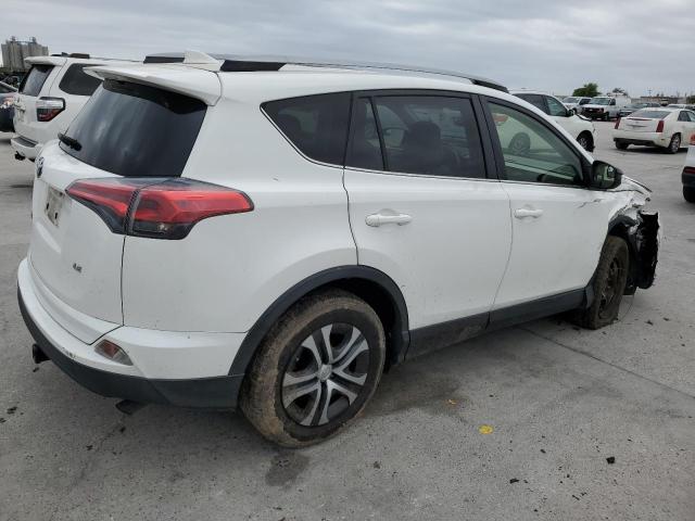 JTMZFREV4HJ701693 Toyota RAV4 LE