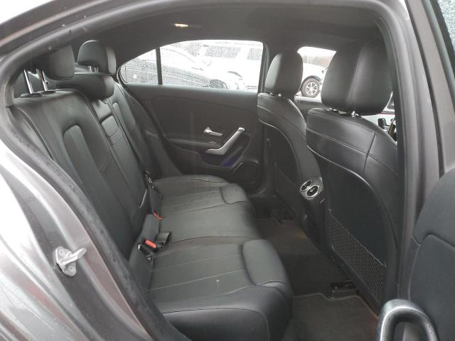 W1K3G4FB1MJ304100 Mercedes-Benz A 220 4matic
