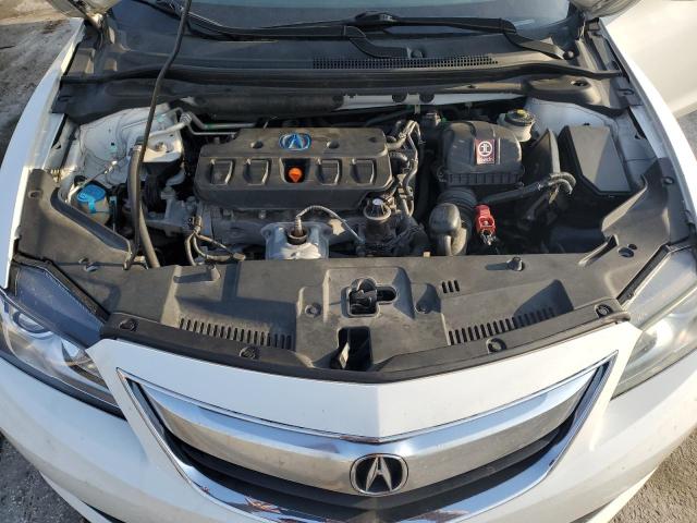 19VDE1F32EE004018 Acura ILX 20