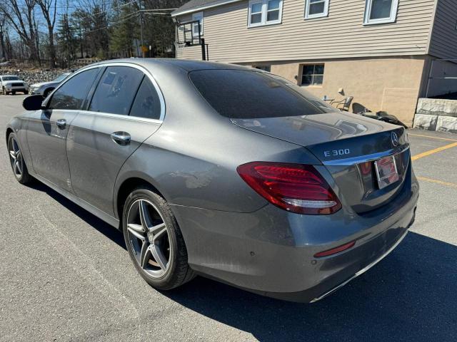 WDDZF4KB9HA150972 Mercedes-Benz E 300 4matic