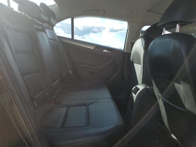 3VWD67AJ3GM419772 Volkswagen JETTA SE