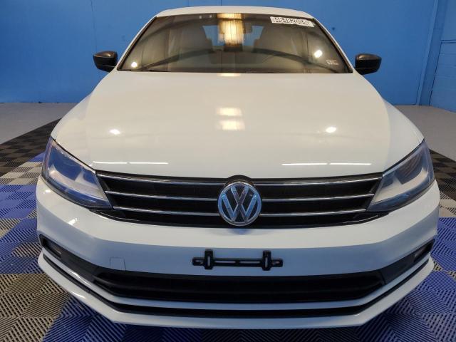 3VWD17AJ1GM390867 Volkswagen Jetta Sport