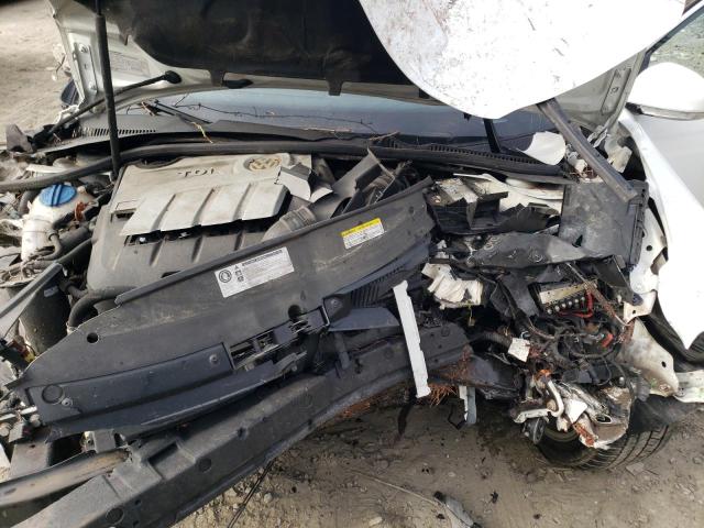 3VWML7AJ2EM627311 Volkswagen JETTA TDI