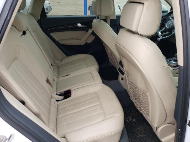 WA1BNAFY7J2113330 Audi Q5 Premium Plus