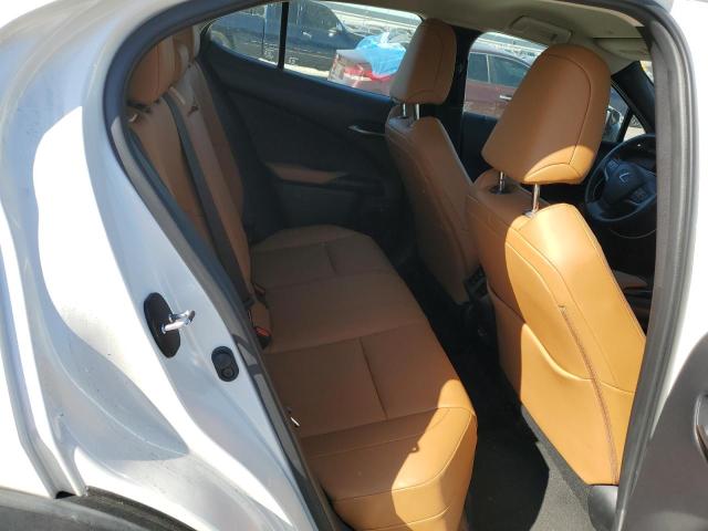 JTHX3JBH5M2039223 Lexus UX 200