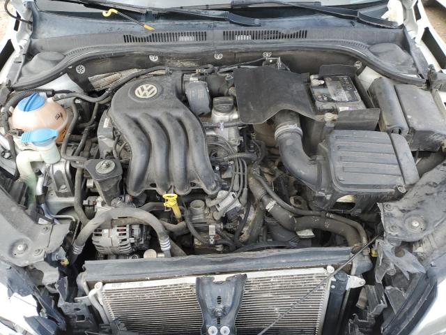 3VW1K7AJ9FM343617 Volkswagen JETTA BASE
