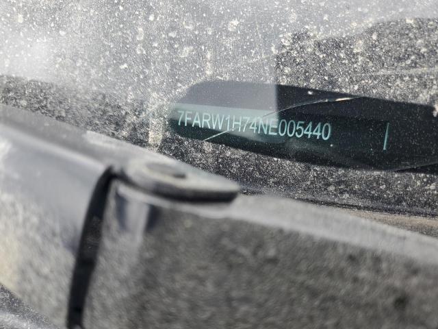 7FARW1H74NE005440 Honda CR-V SE