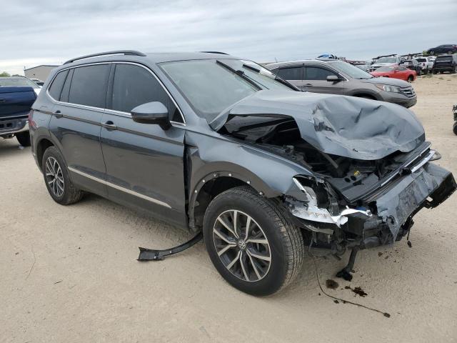 3VV3B7AXXLM111136 Volkswagen TIGUAN SE