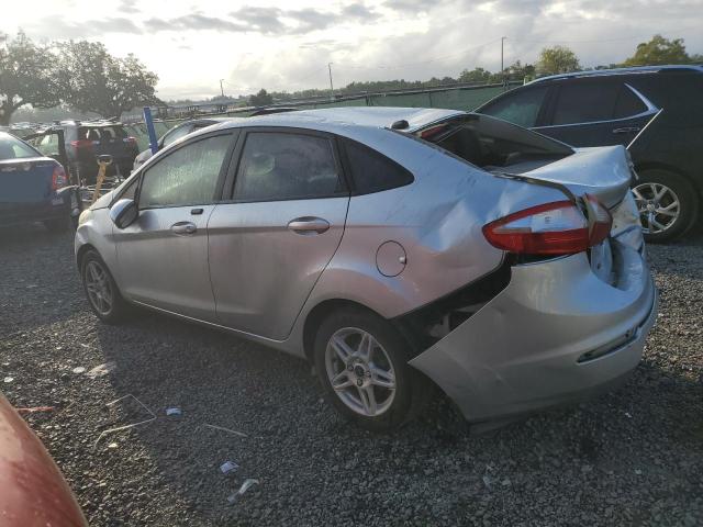 3FADP4BJ5JM108631 Ford FIESTA SE