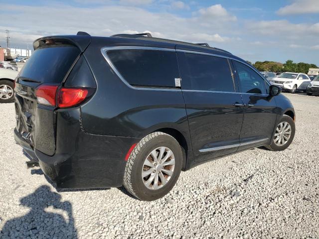 2C4RC1BG4HR590963 Chrysler Pacifica Touring L