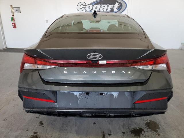 KMHLM4DGXRU671984 Hyundai ELANTRA SEL