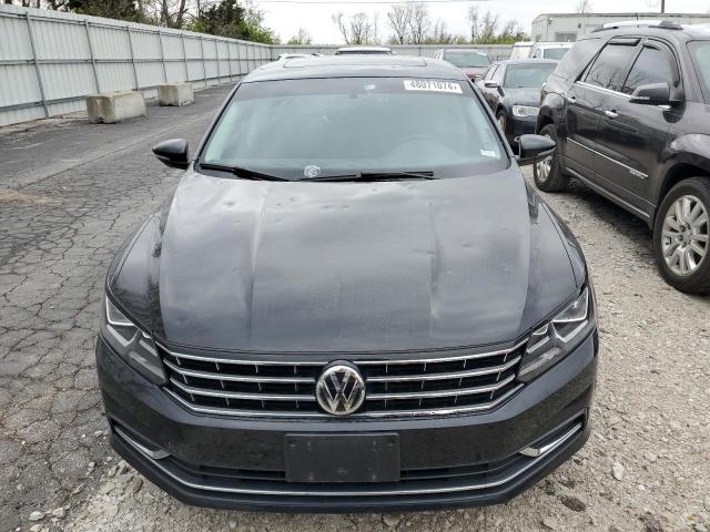 1VWBA7A32JC046059 Volkswagen PASSAT SE