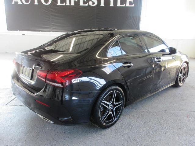 W1K3G4FB1MJ277450 Mercedes-Benz A 220 4matic