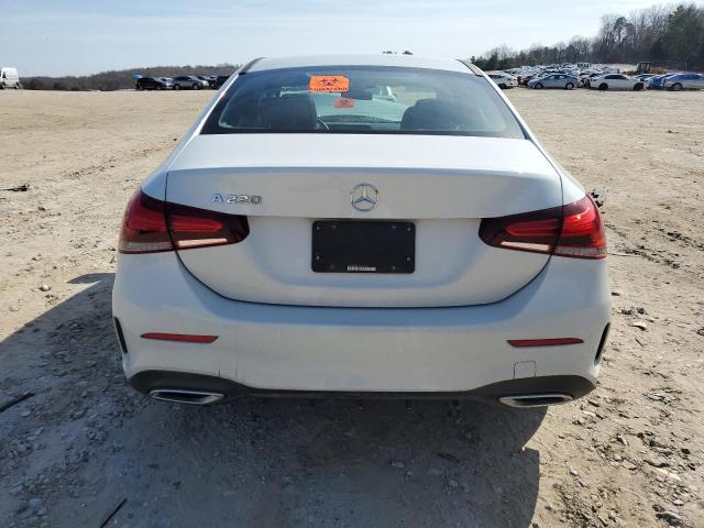 WDD3G4EB1LW037060 Mercedes-Benz A 220
