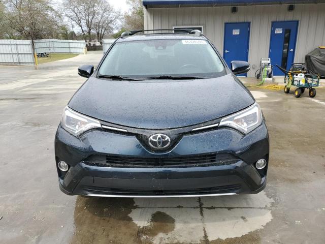 JTMDFREV9JJ183404 Toyota RAV4 LIMIT