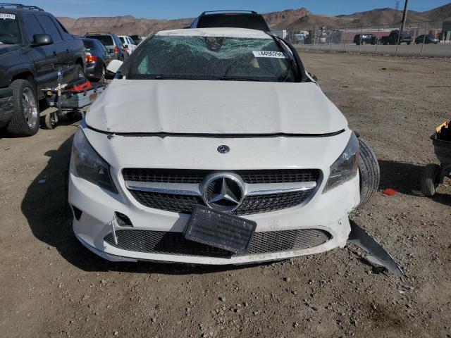WDDSJ4EB2KN757579 Mercedes-Benz CLA 250