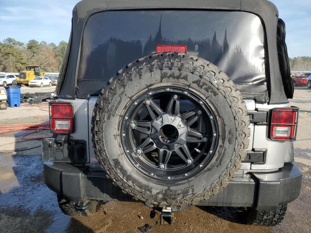 1C4BJWDG8EL133899 Jeep Wrangler Unlimited Sport