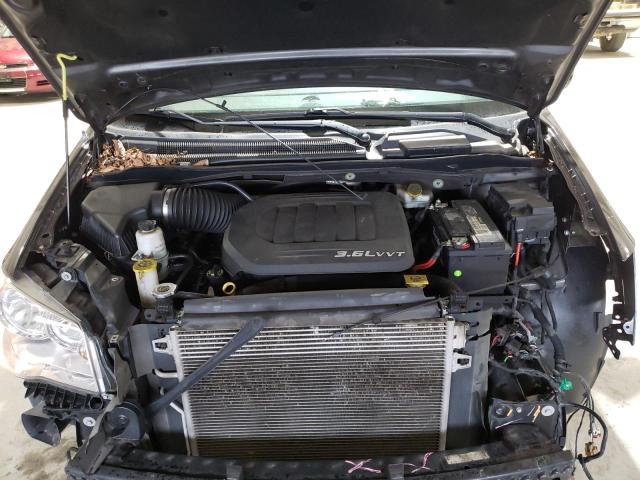 2C4RDGCG9HR580184 Dodge Grand Caravan Sxt