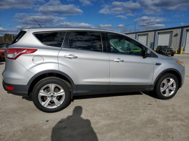 1FMCU9G97FUA32144 Ford ESCAPE SE
